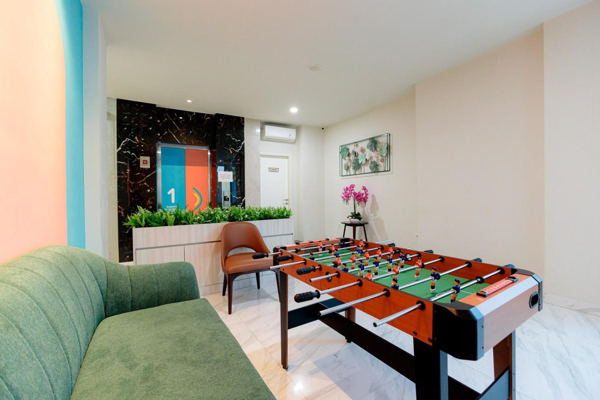 Sans Hotel 88 Andalan Surabaya By Reddoorz Extérieur photo