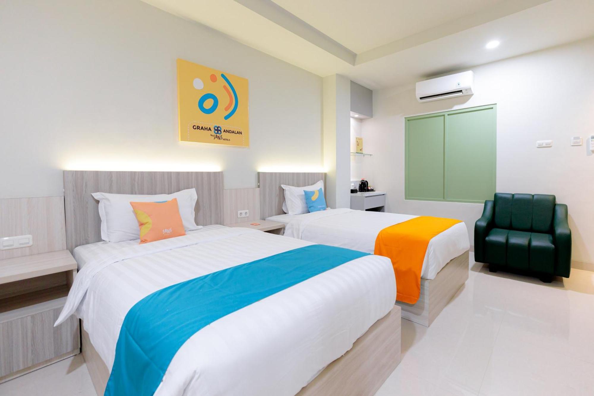Sans Hotel 88 Andalan Surabaya By Reddoorz Extérieur photo