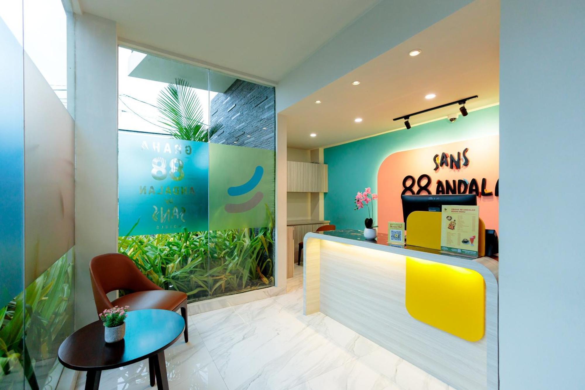 Sans Hotel 88 Andalan Surabaya By Reddoorz Extérieur photo