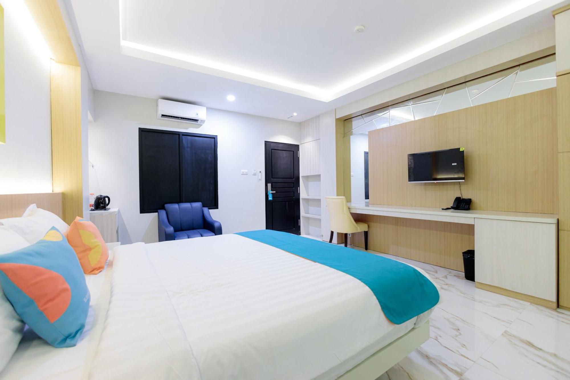 Sans Hotel 88 Andalan Surabaya By Reddoorz Extérieur photo