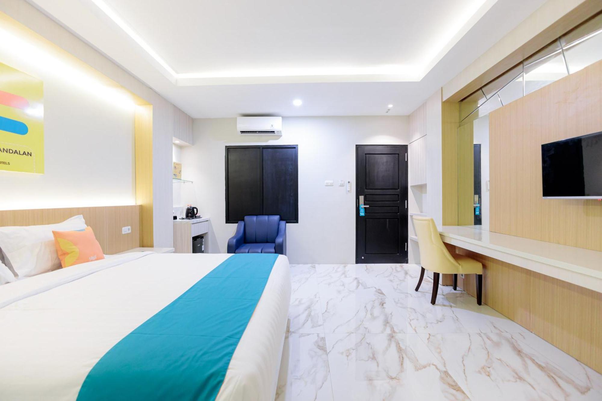 Sans Hotel 88 Andalan Surabaya By Reddoorz Extérieur photo